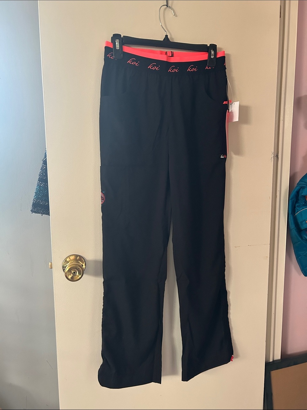Koi lite performance stretch by Kathy Peterson Black Scrub Pants with Pink Trim